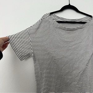 Vince Drop Shoulder Stripe Tee Size M